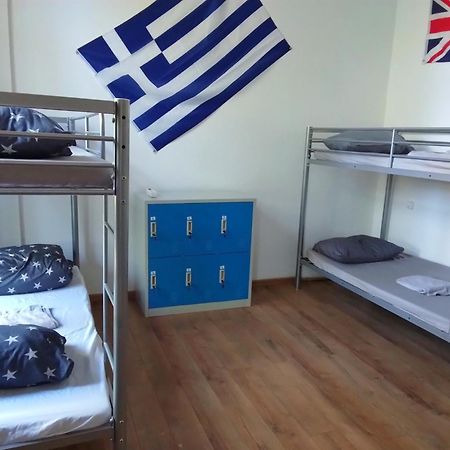 Bucuresti Bucuresti Hostel Esterno foto